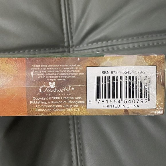 NEW CREATIVE KIDS - TALES FROM THE SERENGETI 6 STORY BOOKS + READ ALONG DVD & CD - Picture 3 of 5